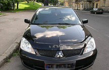 Mitsubishi Lancer 9 2004-2008 Deflector de capó (VIP) foto 1
