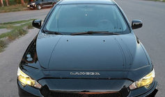Mitsubishi Lancer X 2008- Deflector de capó (VIP) foto 1