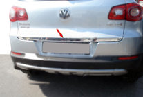 Volkswagen Tiguan 2007-2016 Moldura maletero acero inoxidable foto 9