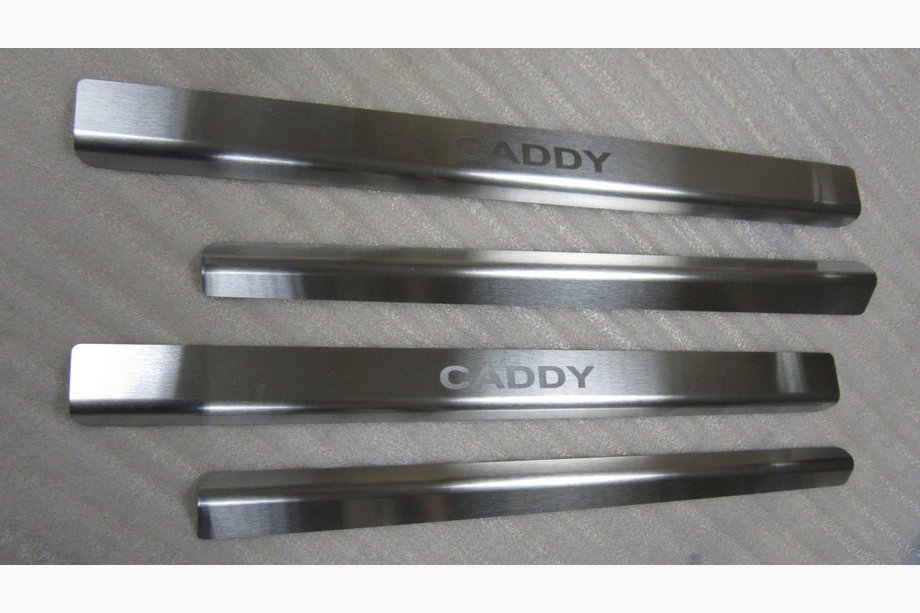 Volkswagen Caddy 2010-2015 Cubiertas de Umbral de Puerta Natanika Standard (4 uds, Acero Inoxidable) Foto 2