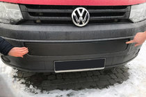 Volkswagen T5 2010-2015 Cubierta de invierno para parrilla inferior foto 2
