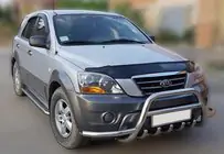 Kia Sorento I BL 2002-2009 Defensa delantera WT003-Exclusive (acero inoxidable) foto 1