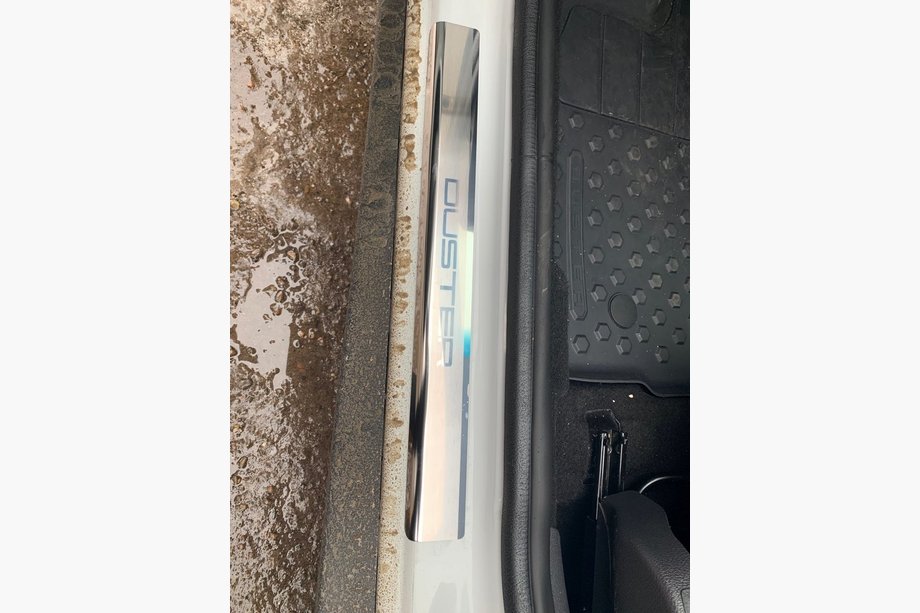 Renault Espace 2002-2014 Cubiertas de Umbral Nataniko (2 uds., Acero Inoxidable) Image