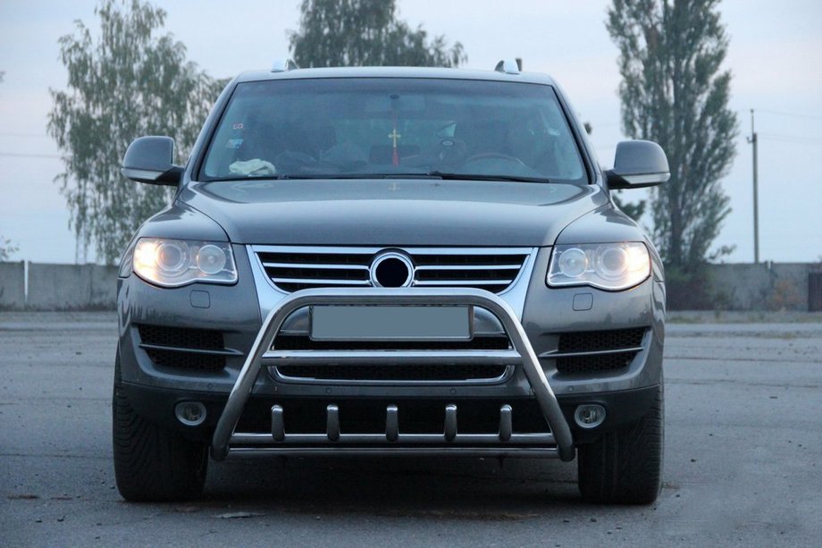 Volkswagen Touareg 2002–2010 Defensa Delantera WT003 Special (Acero Inoxidable) Foto 4