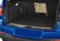 Volkswagen Tiguan 2007-2016 Protector de umbral trasero OmsaLine acero inoxidable foto 3