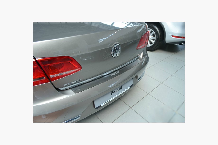 Volkswagen Passat B7 2012-2015 Protector de Parachoques Trasero Nataniko (Acero Inoxidable) Sedán Foto 2