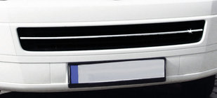 Volkswagen T5 Caravelle 2004-2010 Moldura para rejilla de parachoques (acero inoxidable) foto 3