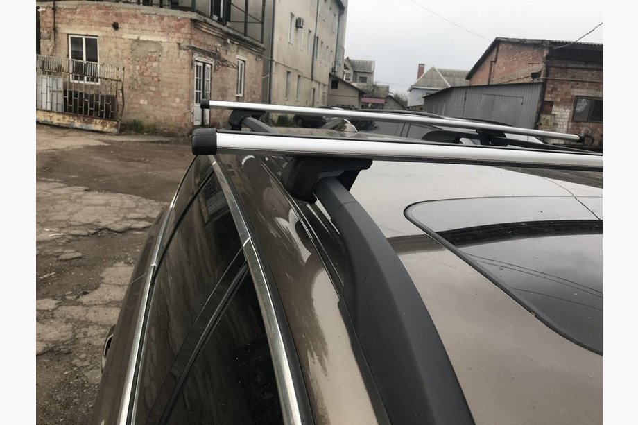 Opel Vivaro 2001–2015 Barras de techo transversales para raíles integrados con llave (2 uds) Foto 4