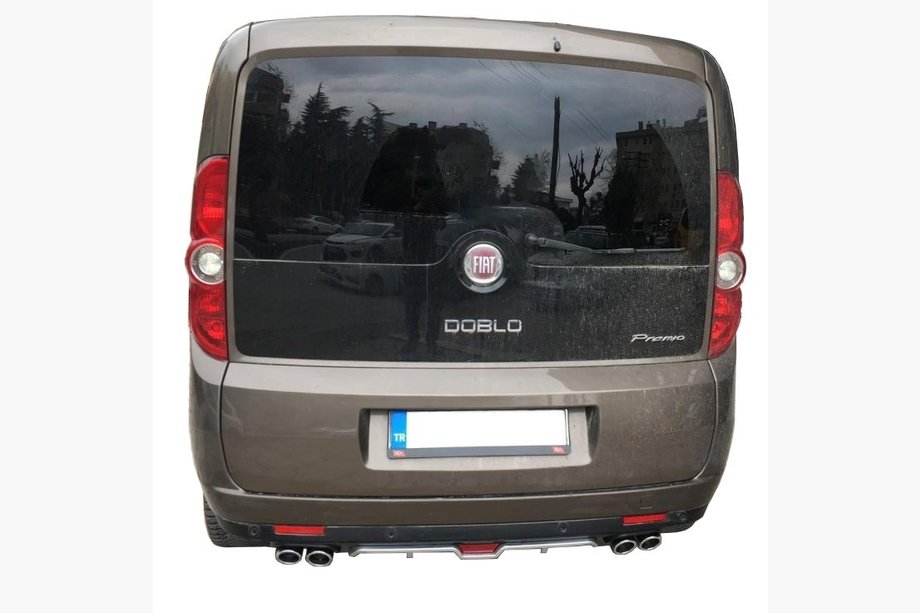 Fiat Doblo II 2010-2022 Cubierta de parachoques trasero (imprimada para pintar) Image