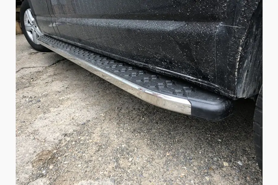 Volkswagen T5 Caravelle 2004-2010 Estribos Laterales BlackLine (2 uds, Aluminio) Image