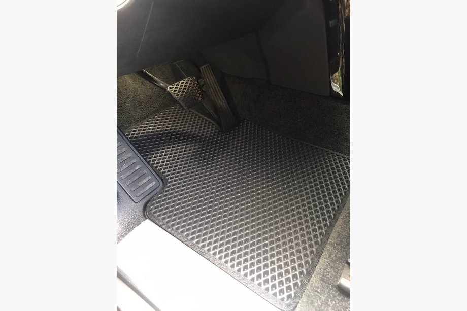 Range Rover III L322 2002-2012 Alfombrillas EVA (negras) V-1 Image