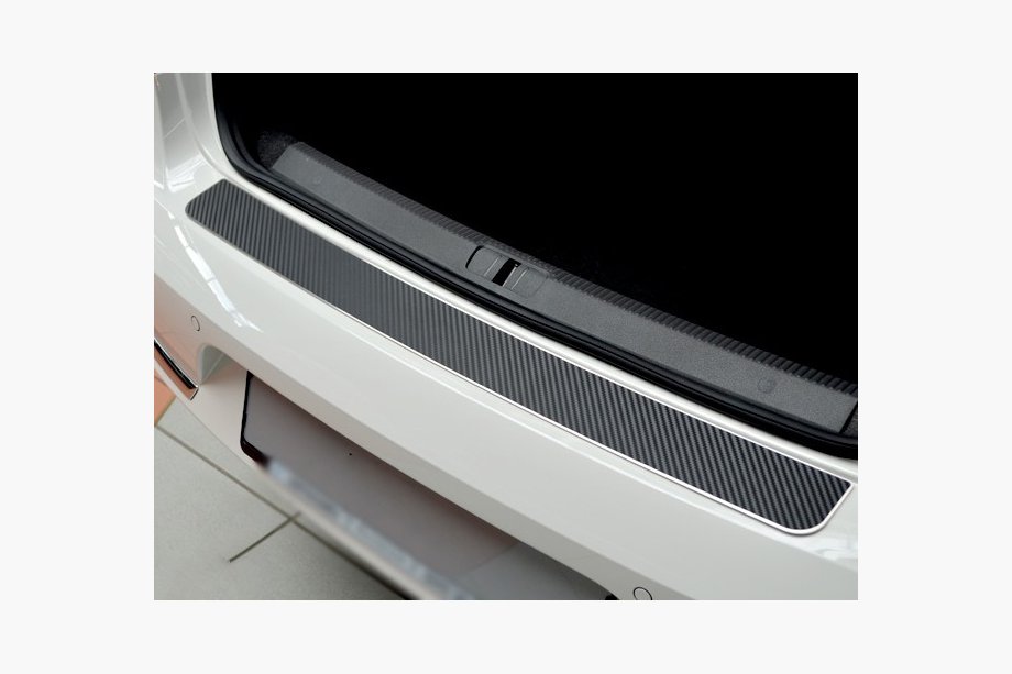 Fiat Doblo II 2010-2022 Protector de parachoques trasero efecto carbono (acero inoxidable) Image
