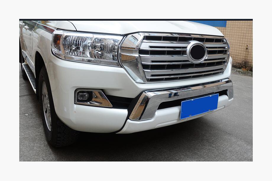 Toyota Land Cruiser 200 2007-2021 Labio delantero 2012-2016 (estilo EA, sin faldón) Image