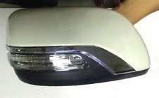 Toyota Land Cruiser 200 2007-2021 Cubiertas de espejos (sin intermitente, estilo 2016) foto 4