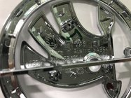 Skoda Yeti 2009-2017 Emblema Original (parte superior) foto 3