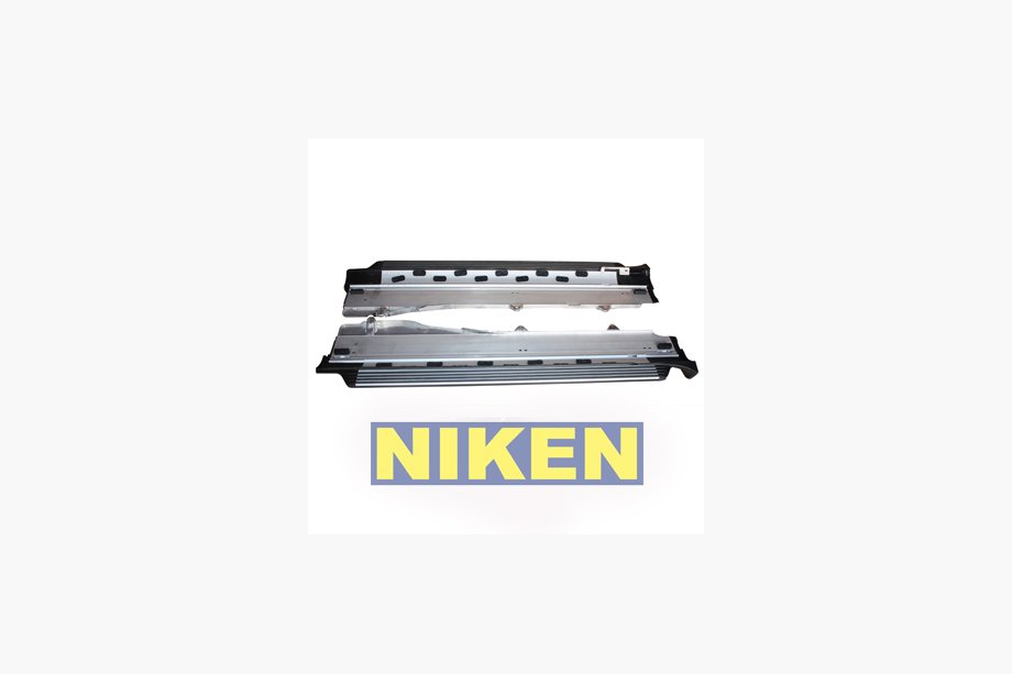 Porsche Cayenne 2003–2010 Estribos Laterales Originales (2 uds., Aluminio) Image