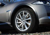 Jaguar XF 2009-2016 Molduras de aleta de acero inoxidable (4 uds) foto 1