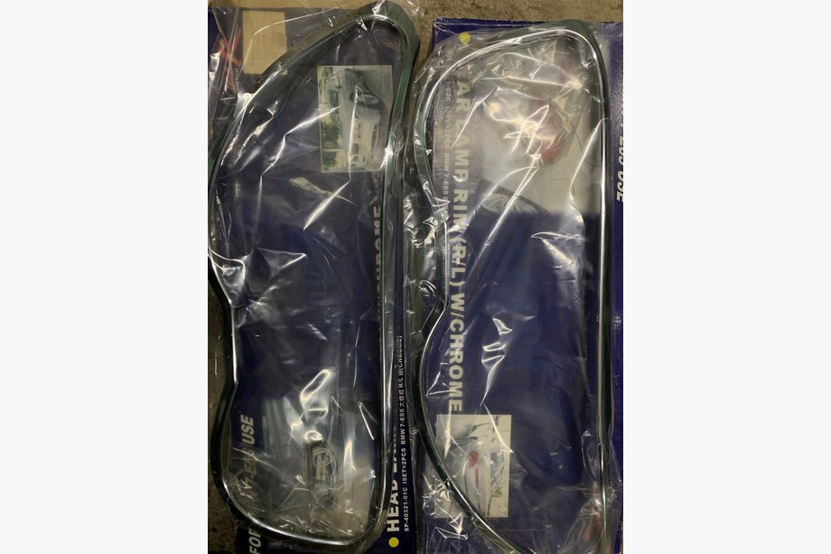 BMW 7 Series E65/66 2001-2008 Cubiertas de Faros (2 uds., ABS) Image