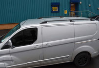 Ford Custom 2013-2022 Barras de techo OmsaLine Sport (2 uds, negras) foto 1