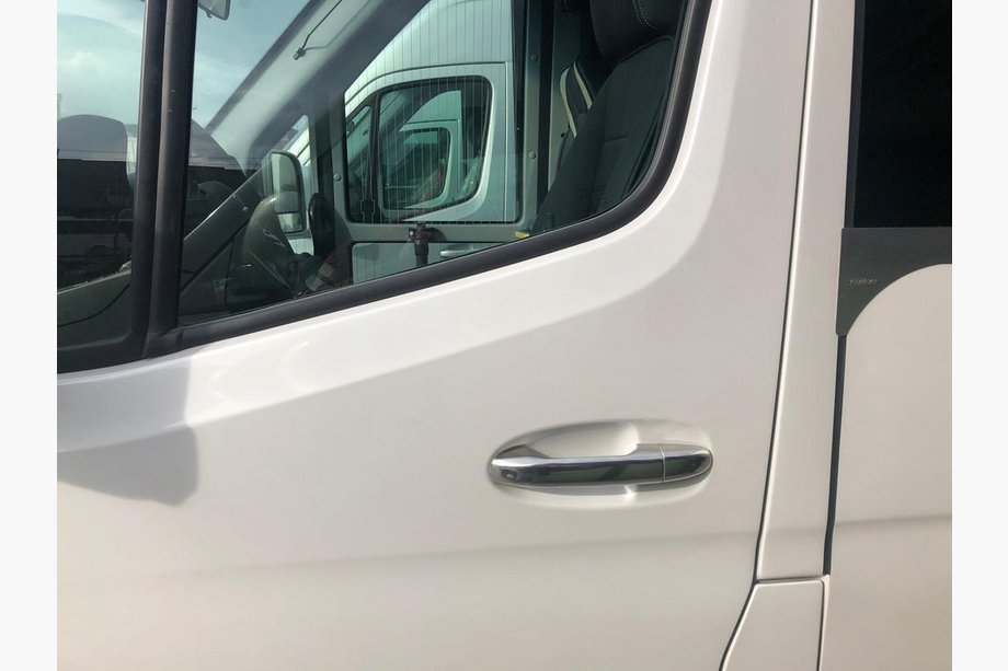 Mercedes Sprinter W907/W910 2018- Cubiertas de manijas de puerta en acero inoxidable 4 uds, OmsaLine - Acero Inoxidable Italiano Foto 1