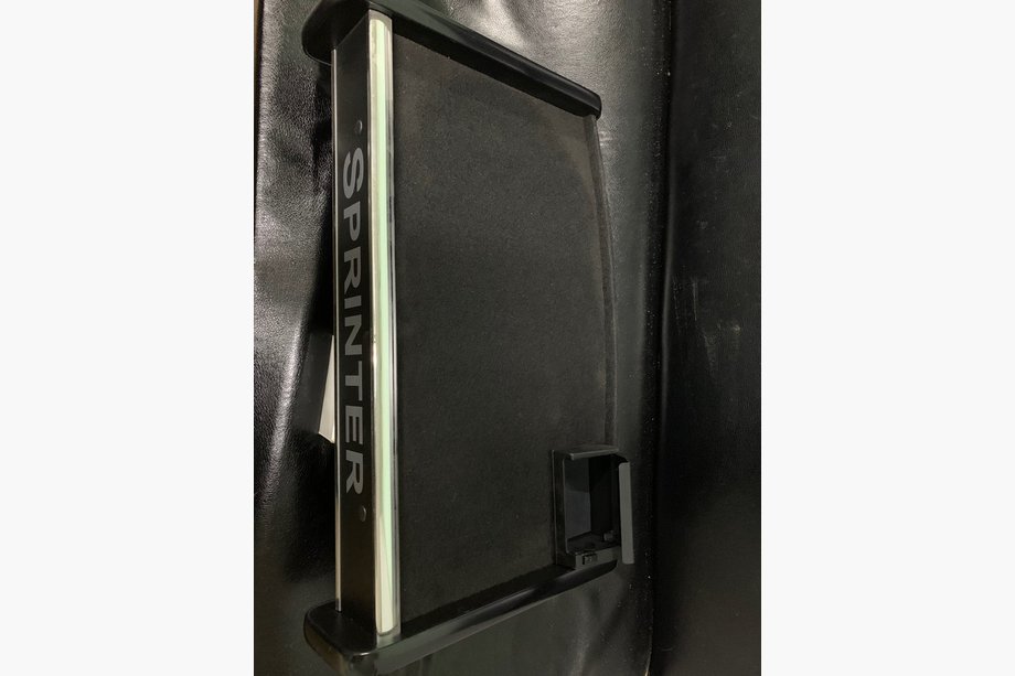 Mercedes Sprinter W901/902/903/904/905 1995–2006 Estante de salpicadero con compartimento adicional CDI Image