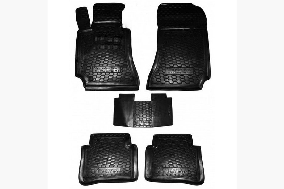 Mercedes E-class W212 2009-2016 Alfombrillas de goma con borde (Autogumm) Image
