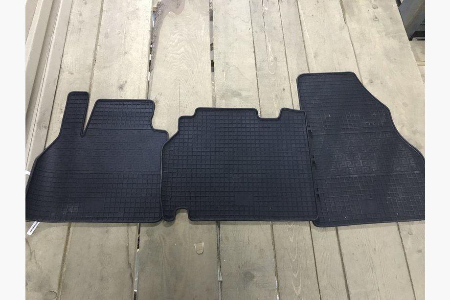 Renault Master 1998-2010 OFERTA! Alfombrillas de goma (3 uds, Polytep) Image
