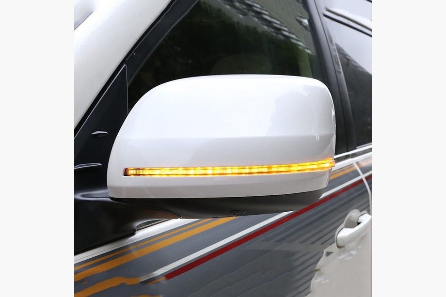 Toyota Land Cruiser 200 2007-2021 Cubiertas de Espejos (con Intermitente LED, Estilo 2020) Image