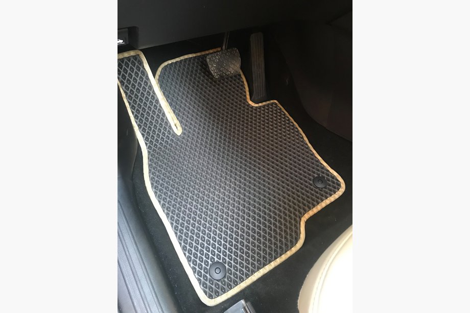 Mazda CX-5 2017–2025 Alfombrillas EVA (negras) Image