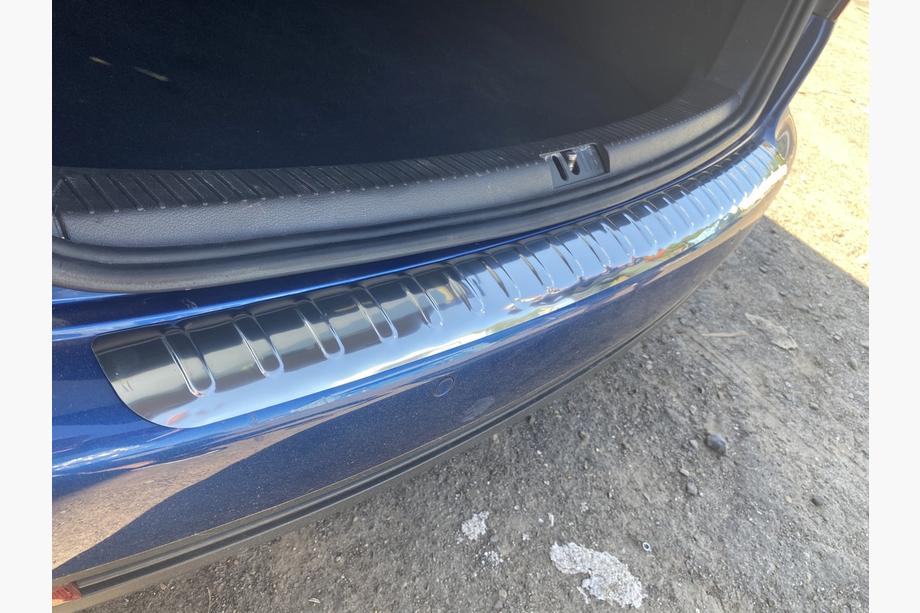 Volkswagen Touran 2003-2010 Protector de Parachoques Trasero Carmos Acero Inoxidable Foto 1