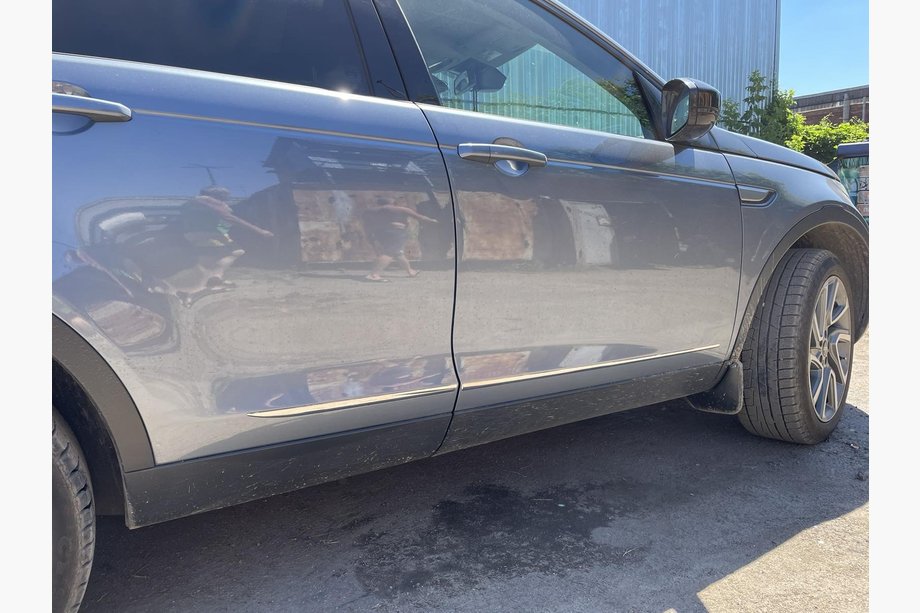 Land Rover Discovery Sport 2014- Molduras de Puerta Cromadas (4 uds, Acero Inoxidable) Image