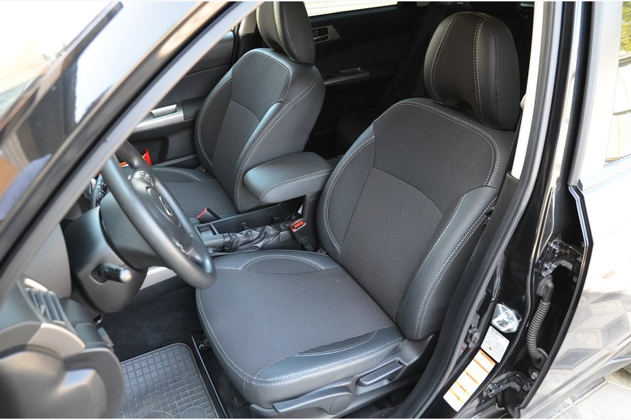 Subaru Forester 2008-2013 Fundas de Asientos de Coche SoyuzAuto Premium Image