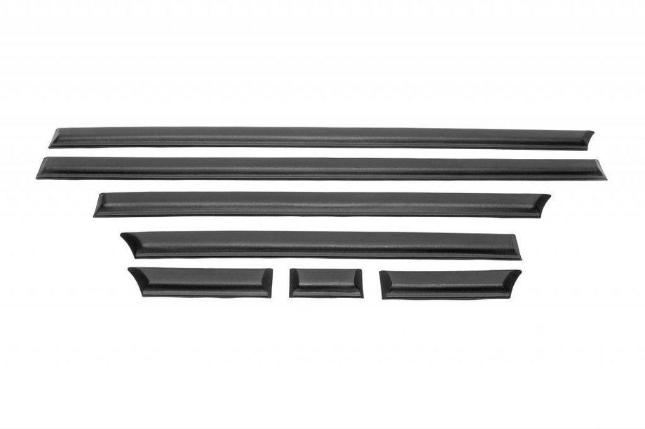 Volkswagen T5 Transporter 2003-2010 Juego de molduras de plastico (batalla corta) Image