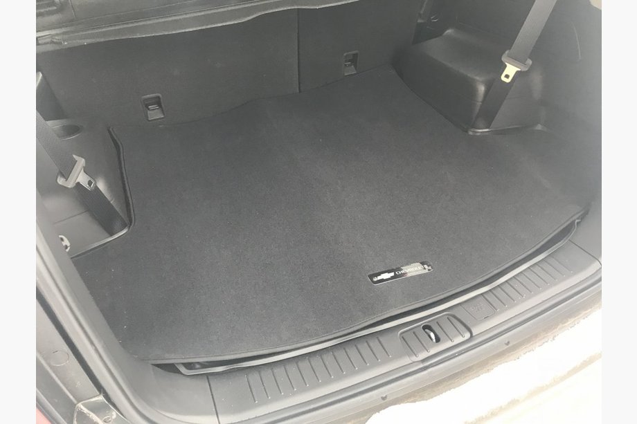 Chevrolet Captiva 2006-2019 Alfombrilla textil de maletero (Saek) Image