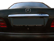 Mercedes C-class W203 2000-2007 Moldura sobre la matrícula (plástico) foto 1