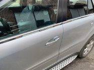 Mercedes ML W164 2005-2011 Molduras exteriores de ventanas acero inoxidable (4 uds) Carmos - Acero Inoxidable Turco foto 1