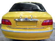 Fiat Albea 2002-2012 Moldura cromada sobre la matrícula (acero inoxidable) foto 1