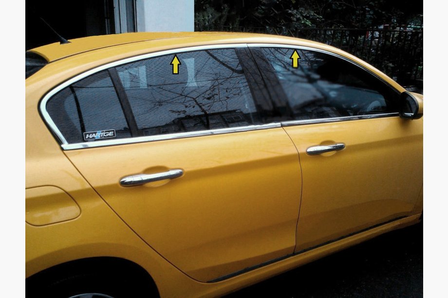 Fiat Tipo Cross 2021- Molduras superiores de ventana acero inoxidable Image