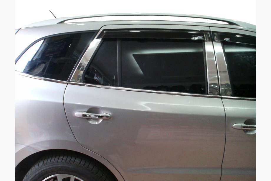 Hyundai Santa Fe 2 2006-2012 Molduras de Acero Inoxidable para Pilares de Puerta (6 uds) Foto 3