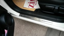 Nissan Qashqai 2010-2014 Cubiertas de estriberas (Omsa, 4 uds, acero inoxidable) foto 2