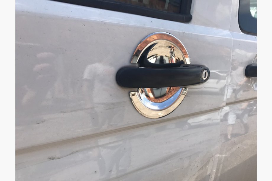 Volkswagen Caddy 2004-2010 Cubetas de acero inoxidable para manijas de puerta (3 uds) Carmos - Acero turco, 3 uds Image