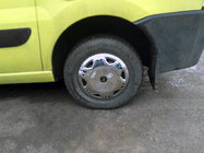 Citroen Jumpy 2007–2017 Tapacubos de acero inoxidable (4 uds) foto 3