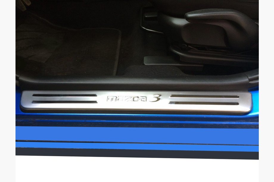 Mazda 3 2003-2009 Protecciones de umbral Libao (4 uds, acero inoxidable) Image