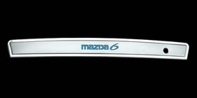 Mazda 6 2003-2008 Moldura cromada con iluminación azul (plástico) foto 1