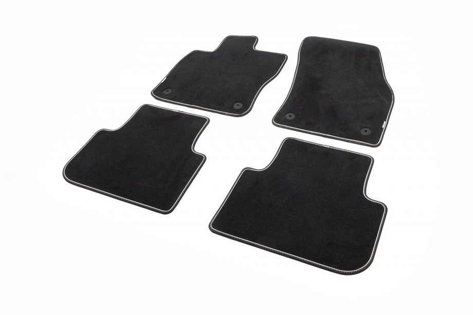 Volkswagen Tiguan 2016-2023 Alfombrillas de tela interior (Original) Image