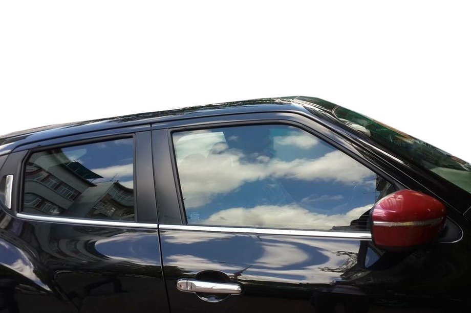 Nissan Juke 2010-2019 Molduras de ventanas acero inoxidable (4 uds) OmsaLine - Acero Inoxidable Italiano Foto 4
