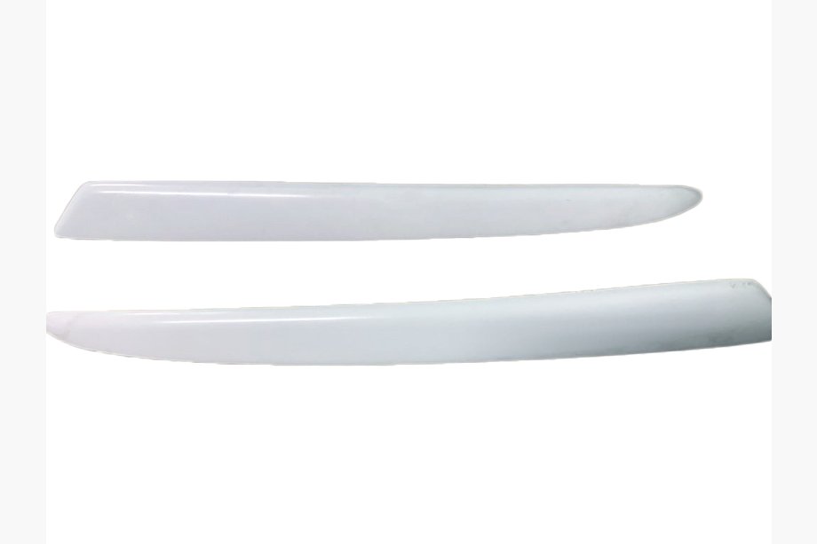 Skoda Octavia II A5 2006-2010 Pestañas para faros (2 uds, imprimadas) Image