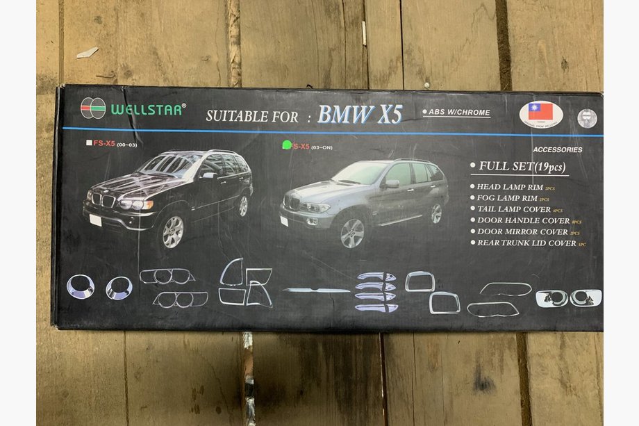 BMW X5 E53 1999–2006 OFERTA! Juego de Cubiertas Cromadas (2003-2006) Image