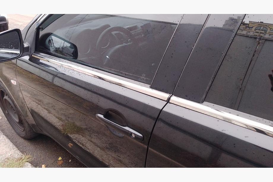 Mitsubishi Lancer X 2008- Molduras exteriores de ventanas acero inoxidable (4 uds) Image