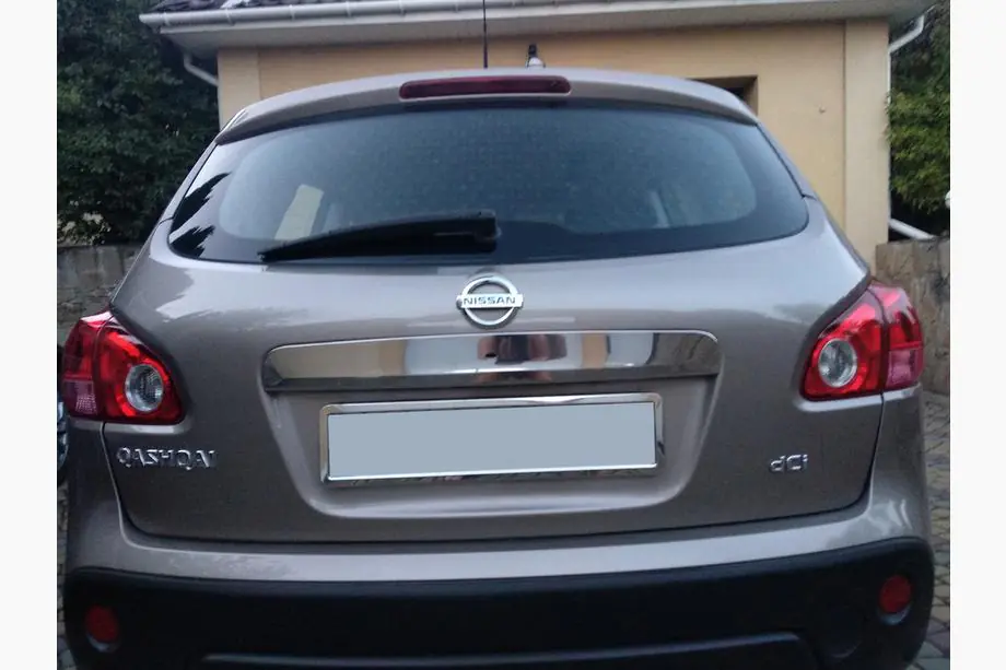 Nissan Qashqai 2007-2010 Moldura sobre la matrícula (acero inoxidable) Image